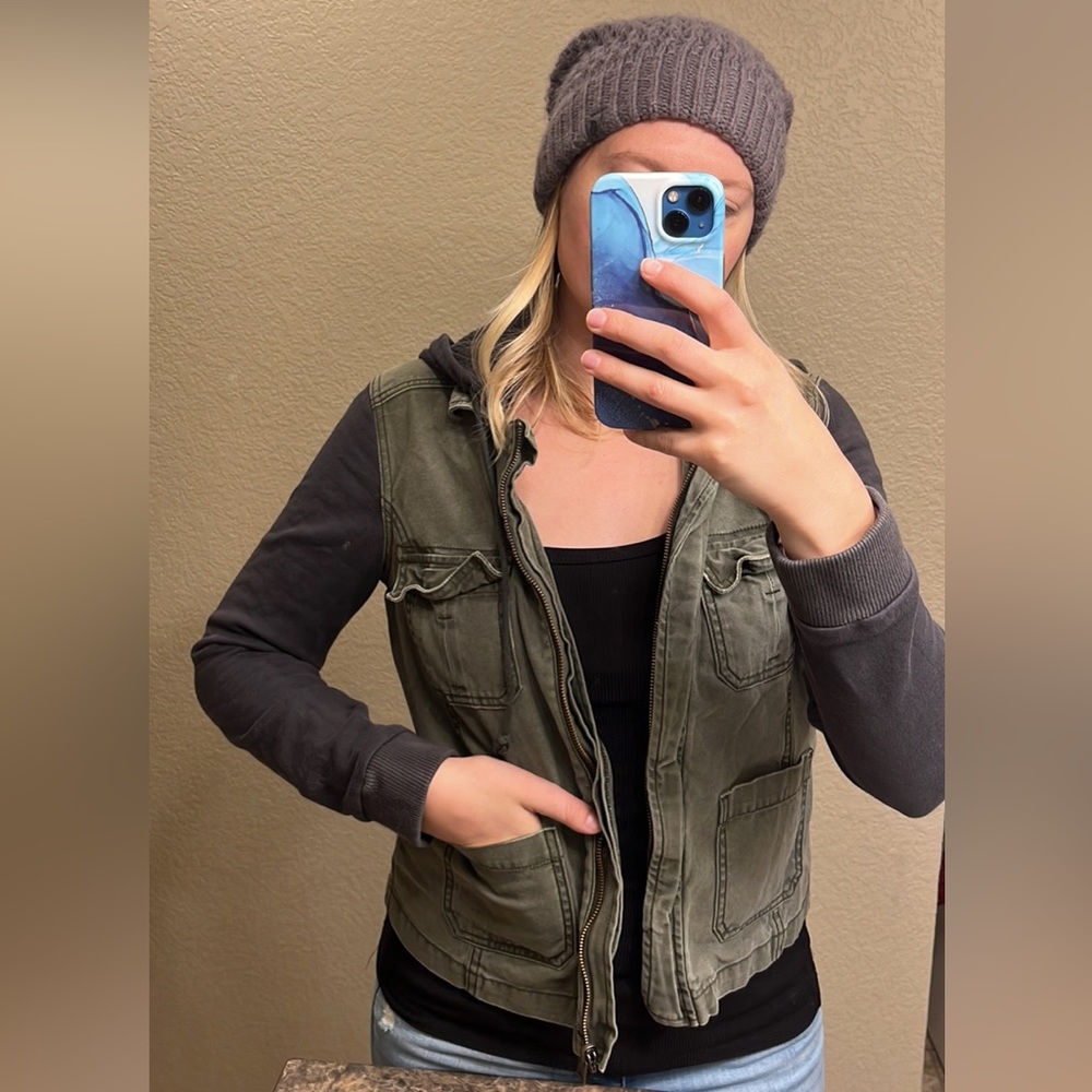 AE jacket